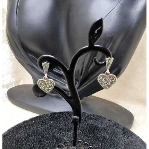 vintage 1950s mc sterling silver tiny crystal heart shaped dangle earrings - Picture 5 of 10